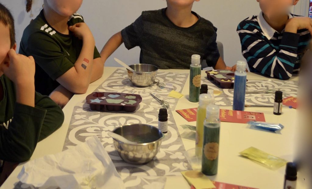 atelier cosmétiques maison anniversaire garçon